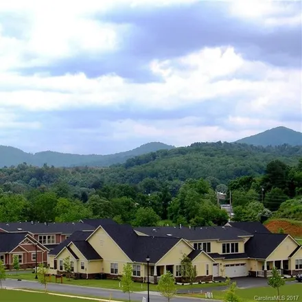 Image 3 - 18 Brookstone Place, New Candler, Buncombe County, NC 28715, USA - Townhouse for sale
