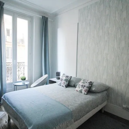 Image 2 - Rue Jean François Lépine, 75018 Paris, France - Apartment for rent