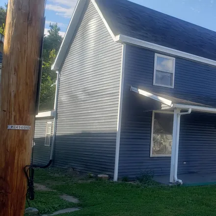 Buy this 3 bed house on Maple Street in Falmouth, KY 41040