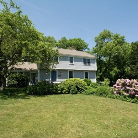 Rent this 4 bed house on 26 Old Coach Rd in Cohasset, Massachusetts