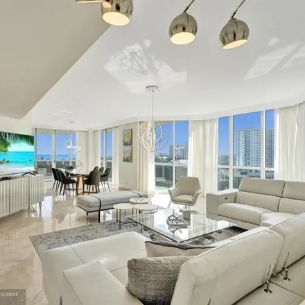Image 3 - L'Hermitage, Galt Ocean Drive, Fort Lauderdale, FL 33308, USA - Condo for rent