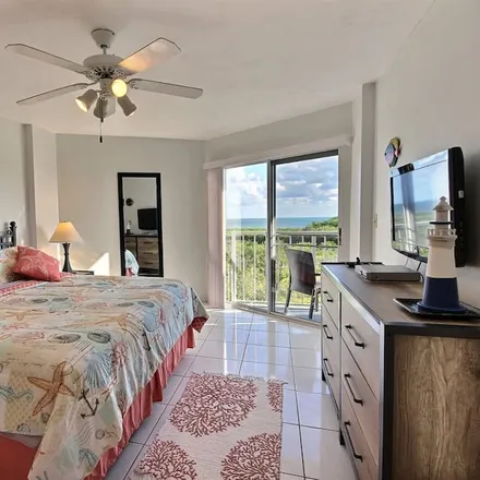 Rent this 2 bed condo on Tavernier in FL, 33070