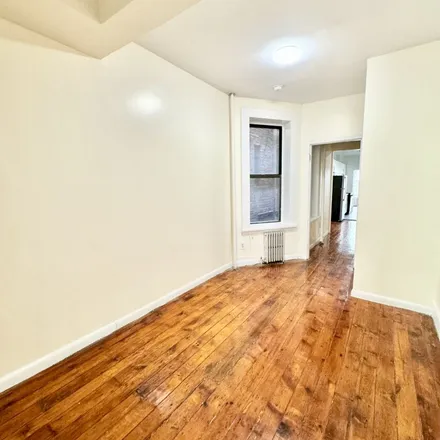 Image 3 - 424 East 83rd Street, New York, NY 10028, USA - Apartment for rent