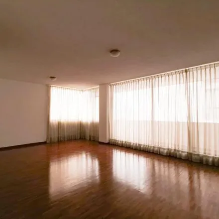 Rent this 3 bed apartment on La Jaiba in Avenida la Coruña, 170517