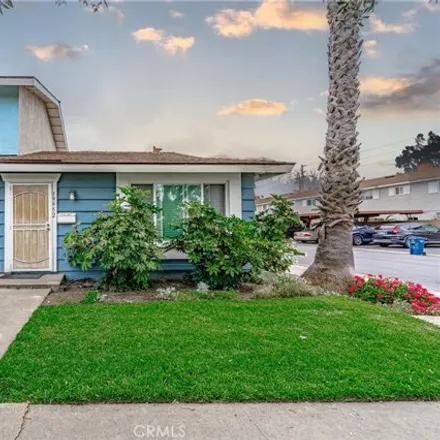 Buy this 2 bed house on 19928 Piccadilly Lane in Huntington Beach, CA 92646