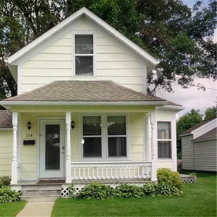 Buy this 1 bed house on 114 3rd Avenue Southeast in Aitkin, MN 56431