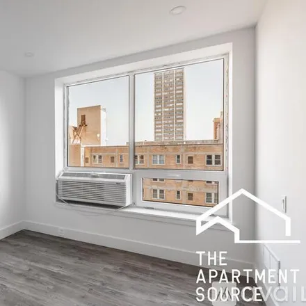 Image 9 - 941 W Carmen Ave, Unit 505 - Apartment for rent