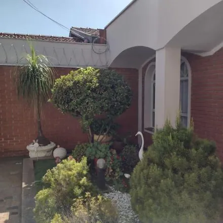 Buy this 3 bed house on Rua Ingá in Paulicéia, Piracicaba - SP
