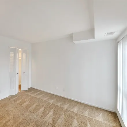 Image 7 - 2012 Baltimore Road, Rockville, MD 20851, USA - Apartment for rent