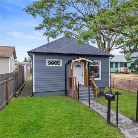 Image 1 - 5315 S Cedar St, Tacoma, Washington, 98409 - House for sale