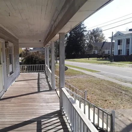 Image 3 - 241 New Bridge Street, Bamberg, SC 29003, USA - House for sale