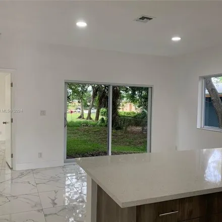 Image 7 - 2275 Northwest 6th Place, Fort Lauderdale, FL 33311, USA - House for rent