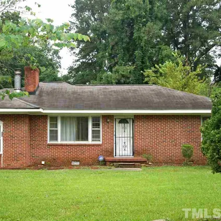 Rent this 3 bed house on 903 Midway Ave.