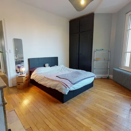 Rent this 4 bed apartment on 93 Rue Baraban in 69003 Lyon, France