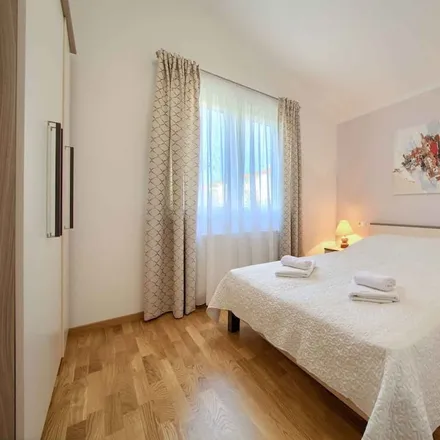 Image 5 - 51500, Croatia - Apartment for rent