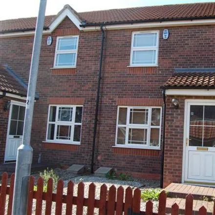 Rent this 2 bed townhouse on Heron Way in Barton-upon-Humber, DN18 5FF