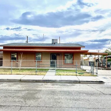 Buy this 3 bed house on 7590 Hermosillo Drive in Hacienda Heights, El Paso