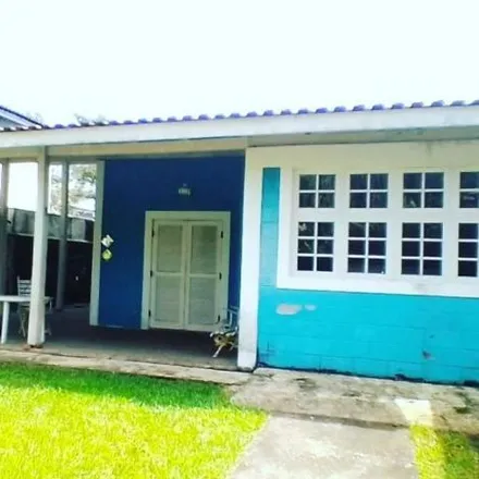 Buy this 3 bed house on Avenida Magno Passos Bittencourt in Maresias, São Sebastião - SP