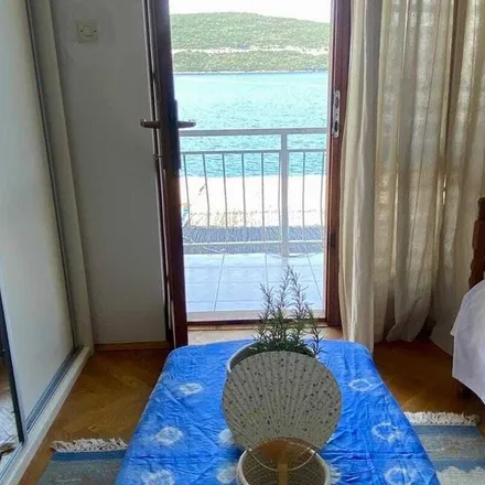 Rent this 3 bed house on 88930 Neum