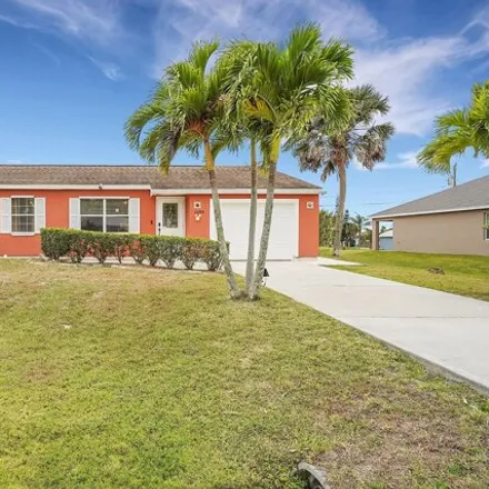 Image 1 - 1968 Southeast Hurtis Place, Port Saint Lucie, FL 34952, USA - House for sale