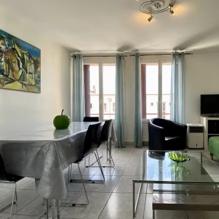 Rent this 3 bed apartment on Lyon in Gerland, FR