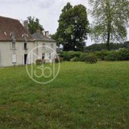 Rent this 7 bed house on 14 Boulevard Louis Blanc in 87000 Limoges, France