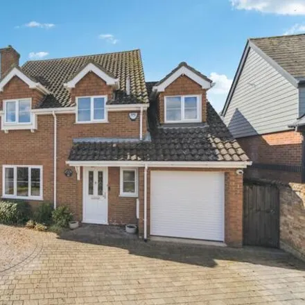 Buy this 5 bed house on Raynsford Church of England Academy in Park Lane, Henlow