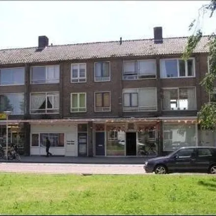 Rent this 1 bed apartment on Jan van Riebeecklaan 7A in 5642 MB Eindhoven, Netherlands