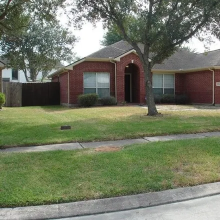 Rent this 4 bed house on 3025 Misty Isle Court in League City, TX 77539