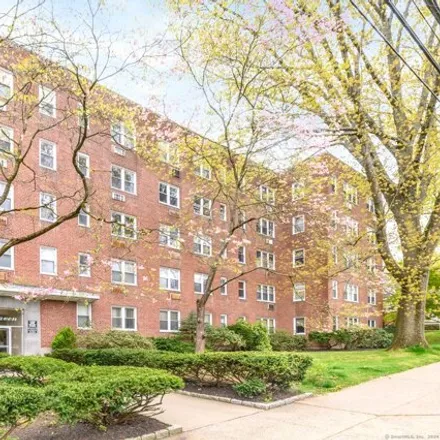 Buy this 2 bed condo on 42 West Washington Avenue in Northfield, Stamford