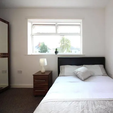 Rent this 1 bed room on Haigh Road in Doncaster, DN4 8EQ