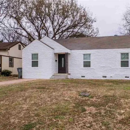 Buy this 3 bed house on 721 Northwest 17th Street in Lawton, OK 73507