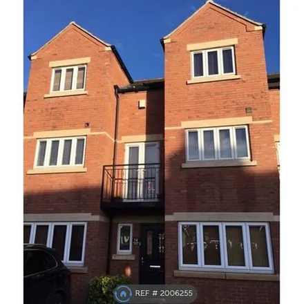 Rent this 4 bed duplex on Radcliffe Mount in West Bridgford, NG2 5FW