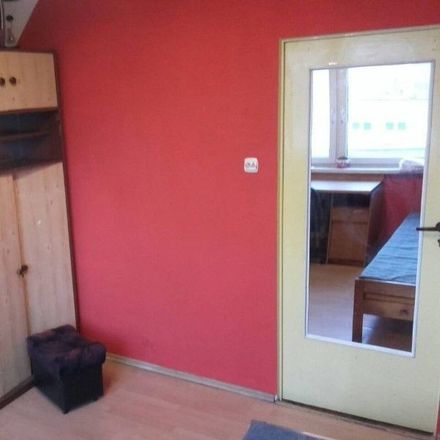 Rent this 2 bed room on Hałubki 2 in 40-229 Katowice, Poland