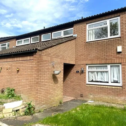 Rent this 3 bed apartment on 6 Petersgate in Runcorn, WA7 6HS