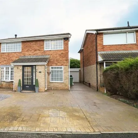 Buy this 4 bed house on Coombe Way in Stockton-on-Tees, TS18 5PX