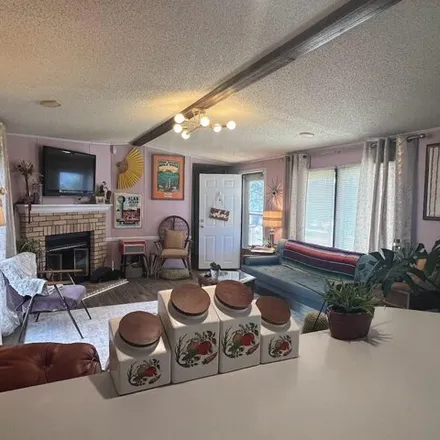 Image 6 - 109 Amherst Circle, College Park, Carter County, TN 37601, USA - Apartment for sale