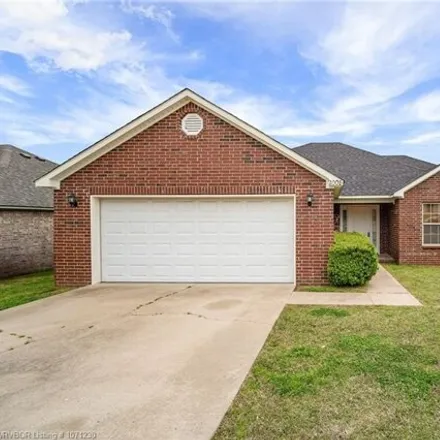 Buy this 4 bed house on 2060 North 55th Place in Fort Smith, AR 72904