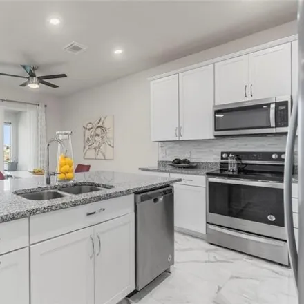 Image 7 - Greenway Drive, Hollywood, FL 33023, USA - Townhouse for sale