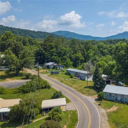 Buy this studio apartment on 438 Scruggs Circle in Haywood County, NC 28716