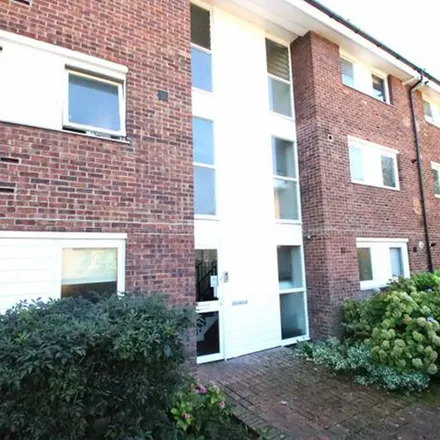 Rent this 2 bed apartment on Invicta Close in Red Hill, London