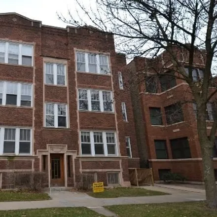 Rent this 1 bed house on 5021 N Winchester Ave Apt 1 in Chicago, Illinois