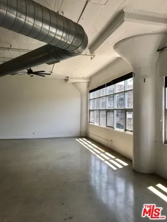 Rent this 1 bed loft on 530 Molino Street in Los Angeles, CA 90013