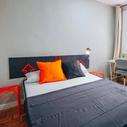 Rent this 15 bed room on Oysho in Calle de Alberto Aguilera, 70