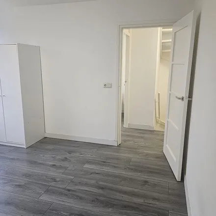 Rent this 4 bed apartment on Maniladreef 12 in 3564 JE Utrecht, Netherlands