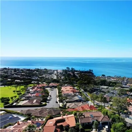 Image 3 - 8 South Vista de la Luna, Three Arch Bay, Laguna Beach, CA 92651, USA - House for rent