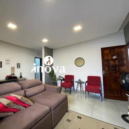 Image 1 - Rua Tancredo Neves, Santa Marta, Uberaba - MG, 38050-400, Brazil - Apartment for sale