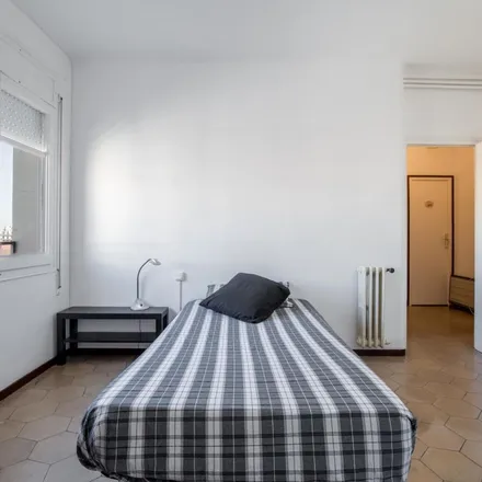 Image 2 - Carrer de Viladomat, 267 B, 08029 Barcelona, Spain - Apartment for rent