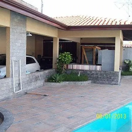 Image 1 - Rua dos Andradas, Centro, Pindamonhangaba - SP, 12400-440, Brazil - House for sale