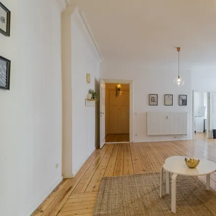Rent this studio apartment on Jane-Addams-Schule - Oberstufenzentrum Sozialwesen in Straßmannstraße, 10249 Berlin